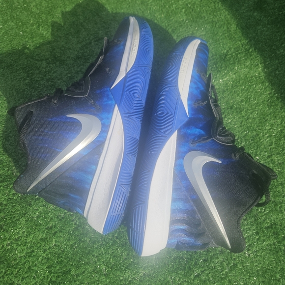 Kyrie 5 "Duke" Men's size 10 C10306-901 - Picture 5 of 10